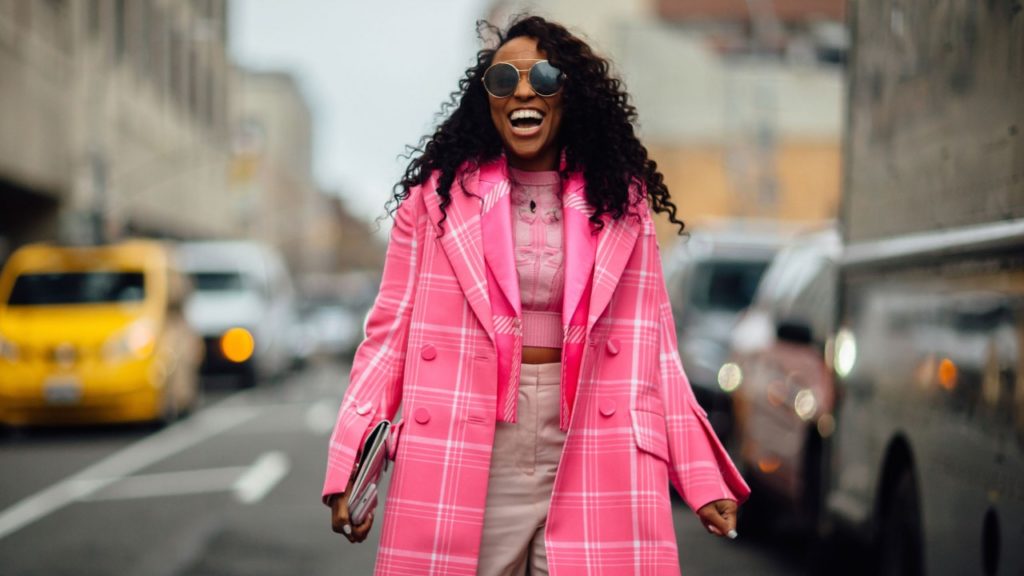 the luxury gift guide of the best in the color pink