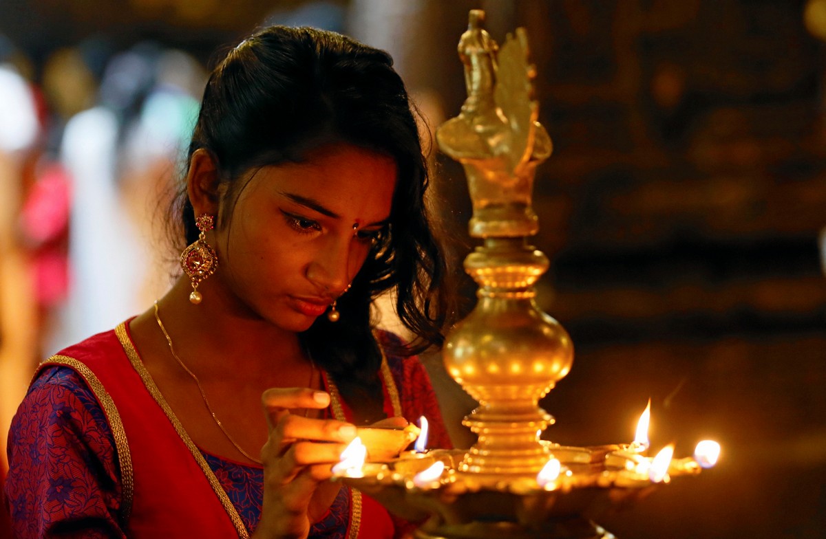 what you need to know about how to celebrate Diwali