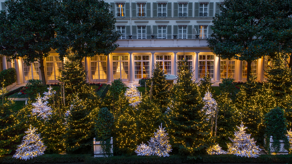 the best holiday lights and Christmas displays in Paris this year