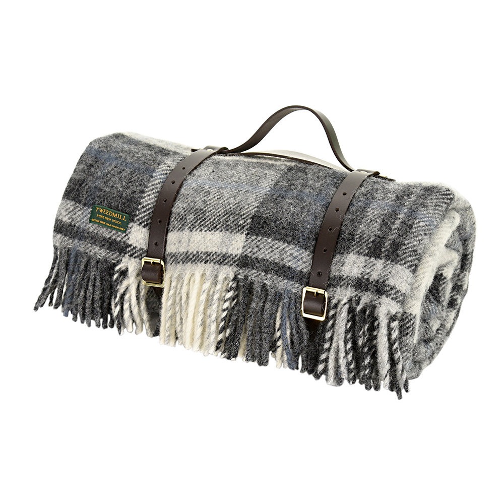 best luxurious picnic blankets